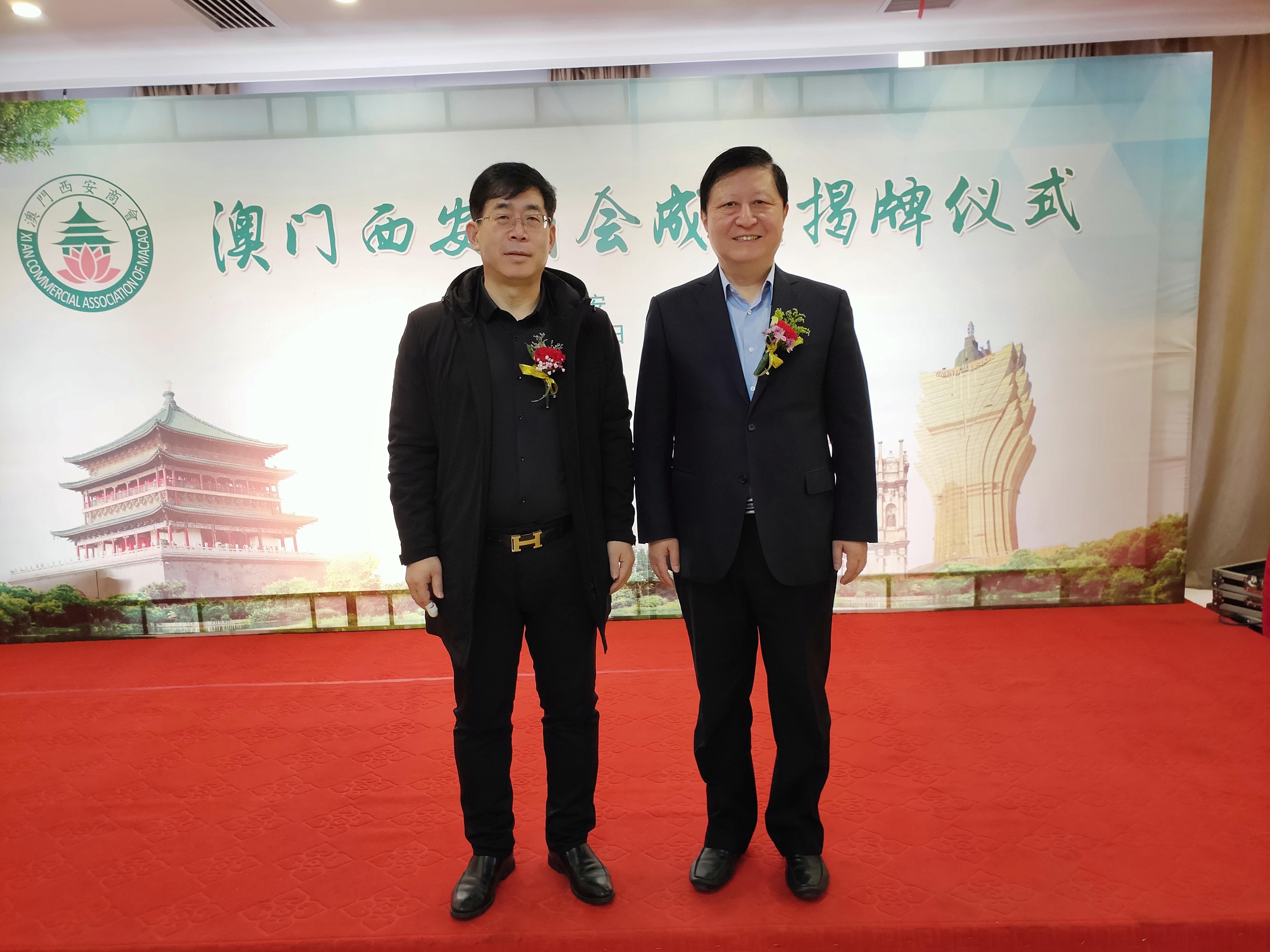 澳門(mén)一碼一肖100%準(zhǔn)確預(yù)測(cè)，揭秘真相與風(fēng)險(xiǎn)，澳門(mén)預(yù)測(cè)揭秘，真相與風(fēng)險(xiǎn)并存的一碼一肖百分百預(yù)測(cè)