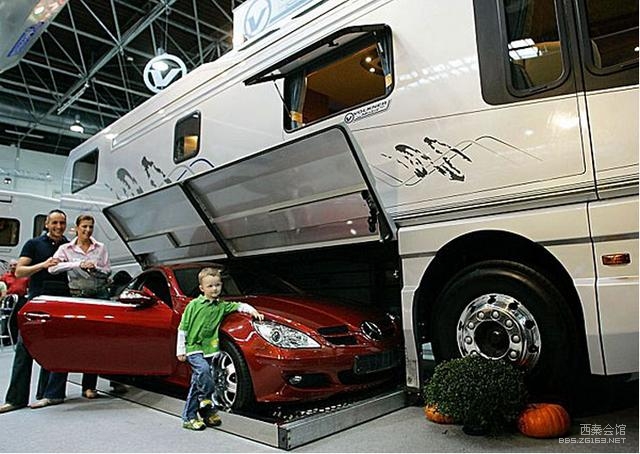 探索未來，2025新澳門正版免費資本車時代來臨，探索未來，2025新澳門正版免費資本車時代揭秘