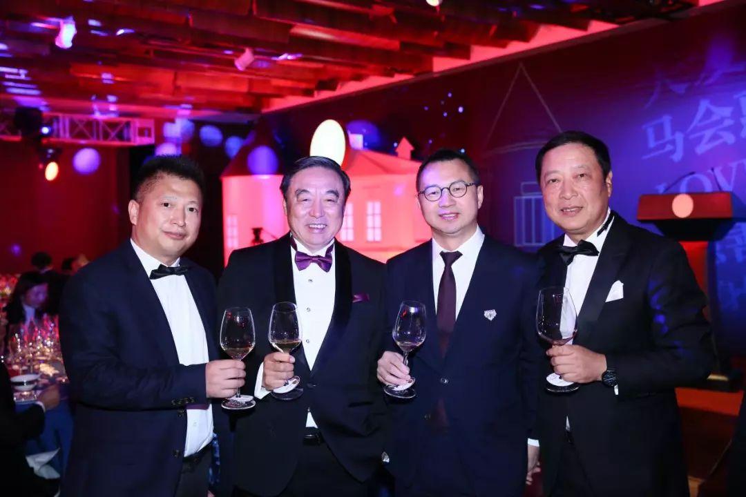 揭秘香港正版馬會(huì)傳真背后的故事，揭秘香港正版馬會(huì)傳真背后的秘密內(nèi)幕